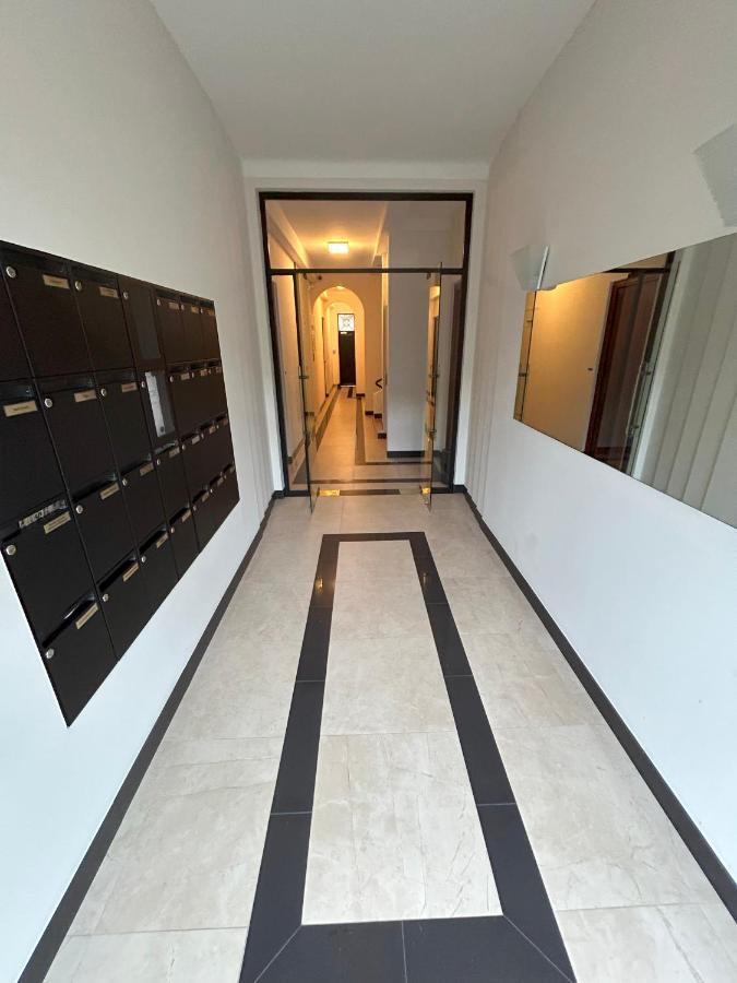 Le 29 Promenade Des Anglais - Golden Square Ницца Экстерьер фото